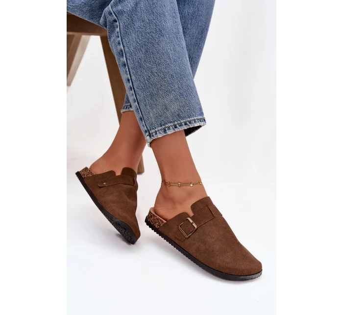 Dámské pantofle a na platformě s přezkou Selio