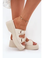 Dámské pantofle na platformě a klínu s přezkami světle béžové Nitarelia Dámské pantofle na platformě a klínu s přezkami světle béžové Nitarelia