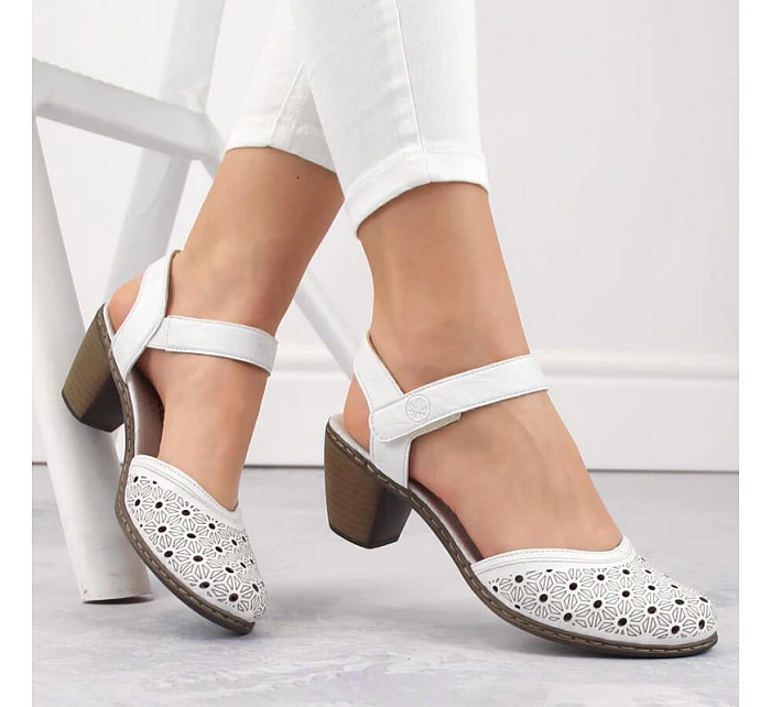 Kožené pohodlné sandály W model 22066508 white - Rieker