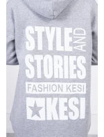 Zateplená mikina s dlouhými zády a kapucí šedá