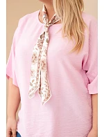 Dámská viskózová halenka Plus Size s krátkým rukávem a ozdobným šátkem bonbónově růžová