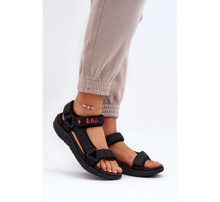 Dámské sandály model 21649054 Černé - Lee Cooper Dámské sandály model 21649054 Černé - Lee Cooper