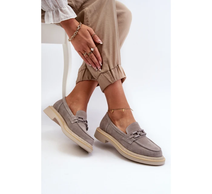 Dámské semišové mokasíny na plochém podpatku s ozdobou D&A TW101 Šedé