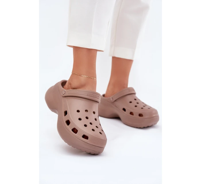 Dámské Pěnové Sandály Na Masivní Podešvi Big Star RR274A121 Tmavě béžové Dámské Pěnové Sandály Na Masivní Podešvi Big Star RR274A121 Tmavě béžové