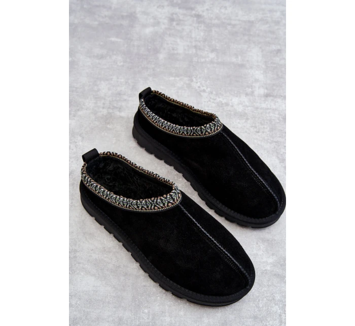 Dámské semišové pantofle s kožíškem černá model 21607416 - Boto
