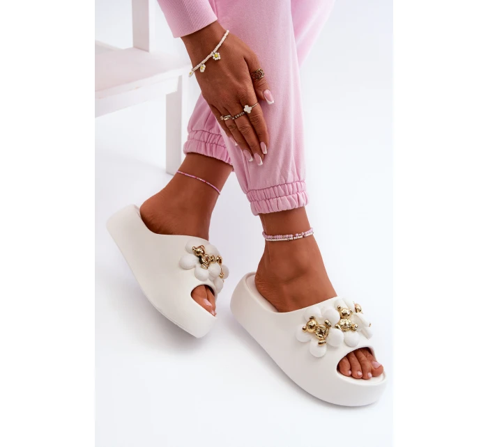 Dámské Pěnové Žabky S Ozdobami Na Podrážce Bílé model 21666043 - Boto