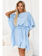 287-43 SOFIA Motýlí šaty se zavazováním v pase - světle modré