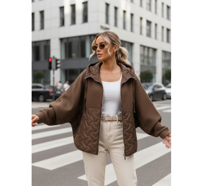 Dámská přechodná oversize bunda s kapucí hnědá FashionStreet TY5593 Dámská přechodná oversize bunda s kapucí hnědá FashionStreet TY5593