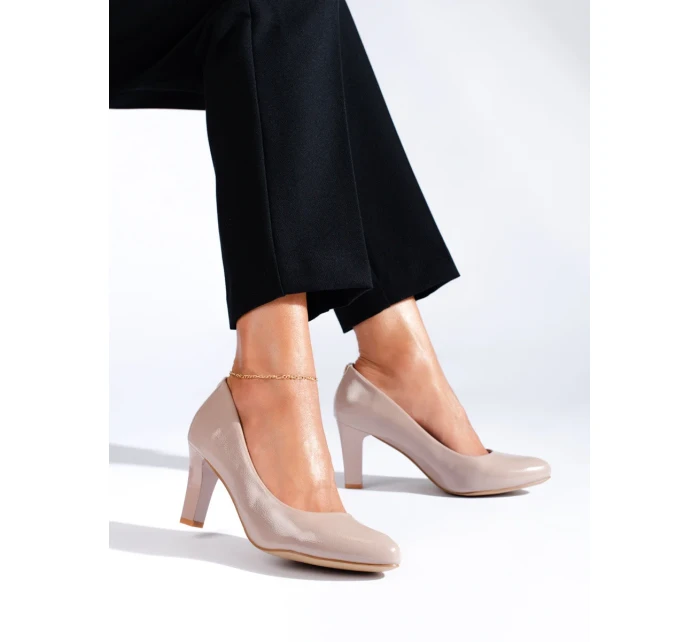 Krásné hnědé dámské lodičky na širokém podpatku Krásné hnědé dámské lodičky na širokém podpatku