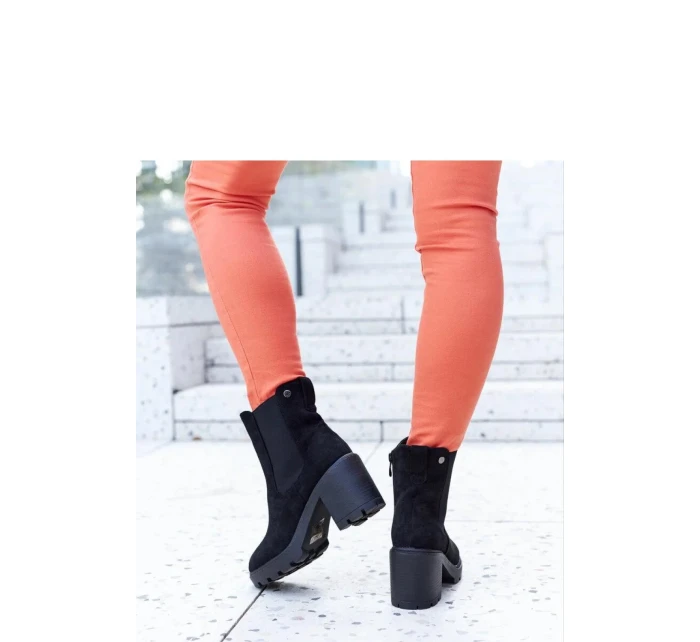 Boty na podpatku model 206546 Solea Boty na podpatku model 206546 Solea