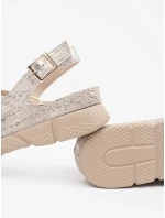 Praktické  sandály dámské Jasnobeżowy na plochém podpatku