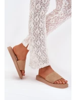 Dámské Pantofle Na Platformě Z Eko Semiše Tmavě Béžové model 21703777 - Boto Dámské Pantofle Na Platformě Z Eko Semiše Tmavě Béžové model 21703777 - Boto