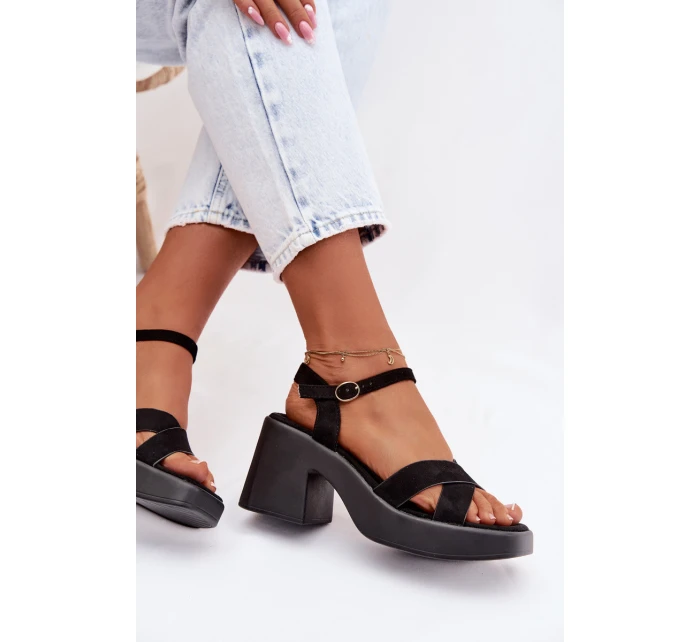 Dámské sandály s masivním podpatkem z eko semiše Černé Tereza