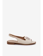 Dámské sandály na nízkém podpatku s ozdobou S.Barski KV61-6016 Krémové