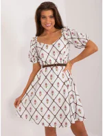 Sukienka LK SK model 19915425 biało brązowy - FPrice Sukienka LK SK model 19915425 biało brązowy - FPrice