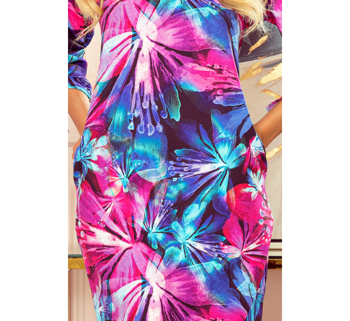 Pohodlné dámské oversize šaty se vzorem světle modro-růžových květů 323-1