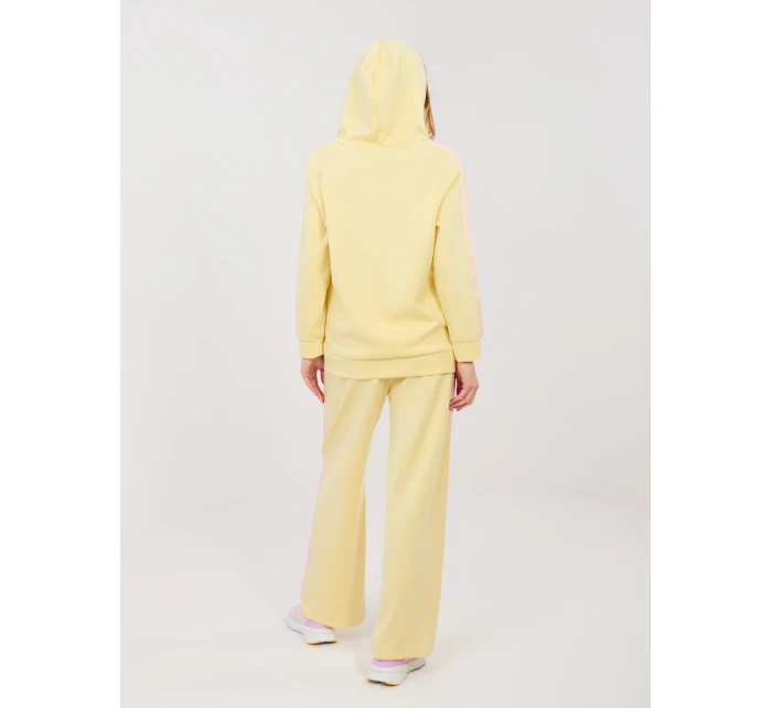 Sada IT KMPL 21782.91 světle žlutá Sada IT KMPL 21782.91 světle žlutá