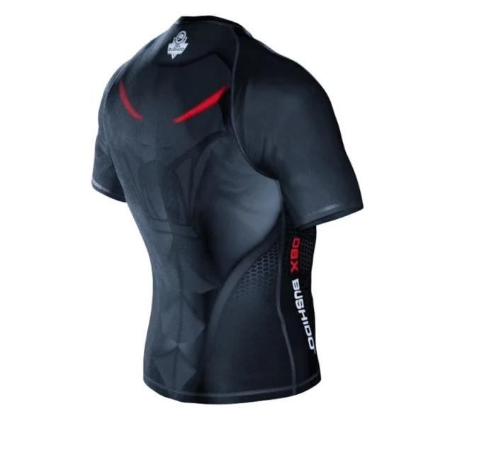 Kompresní tričko "Snake" Rashguard je vyrobeno z materiálu DBX MORE DRY M
