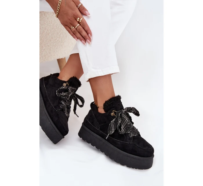 Šněrovací dámské sněhule na platformě vyhřívané kožešinou Černé model 21710251 - Boto Šněrovací dámské sněhule na platformě vyhřívané kožešinou Černé model 21710251 - Boto