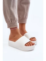 Dámské pantofle se silnou podrážkou bílé Oreithano