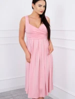 Šaty se širokými ramínky pudrově růžové