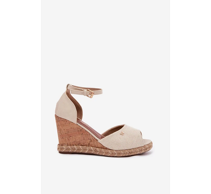 Dámské sandály na platformě s pleteným Wrangler 20261086.06V světle béžové