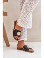 Kožené Pantofle S Dekorací Na Plochém Podpatku Zazoo model 21682278 Černé - Boto Kožené Pantofle S Dekorací Na Plochém Podpatku Zazoo model 21682278 Černé - Boto