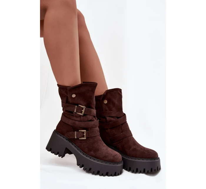 Dámské kotníkové boty na robustním podpatku s přezkami a páskem čokoládové Nerelisa Dámské kotníkové boty na robustním podpatku s přezkami a páskem čokoládové Nerelisa