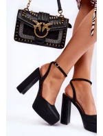 Dámské sandály třpytivé na podpatku Černe model 21596977 - Boto Dámské sandály třpytivé na podpatku Černe model 21596977 - Boto