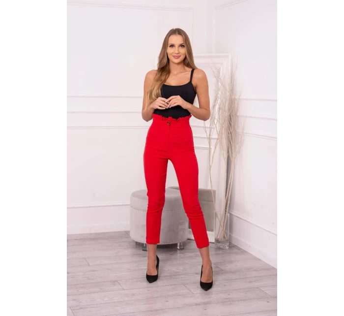 Červené plisované kalhoty