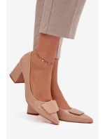 Lakované lodičky na sloupku s ozdobou Nude Isoline