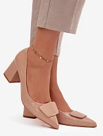 Lakované lodičky na sloupku s ozdobou Nude Isoline