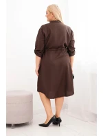 Dámská viskózová suknička Plus Size s knoflíky a vázáním v pase hnědá