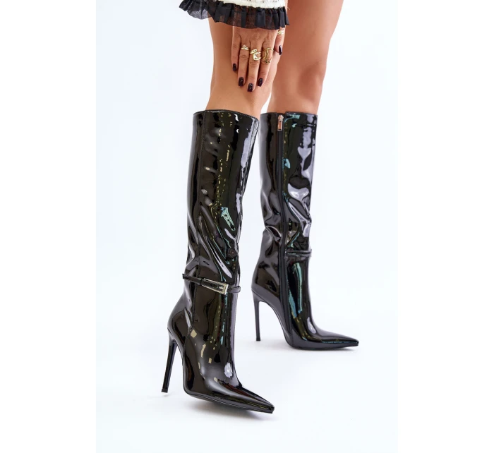 Laky boty zateplené na jehlovém podpatku s přezkou černé Tameliae