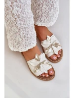 Sandály S Dekorací Přírodní Kůže Zazoo model 21682154 Bílé - Boto