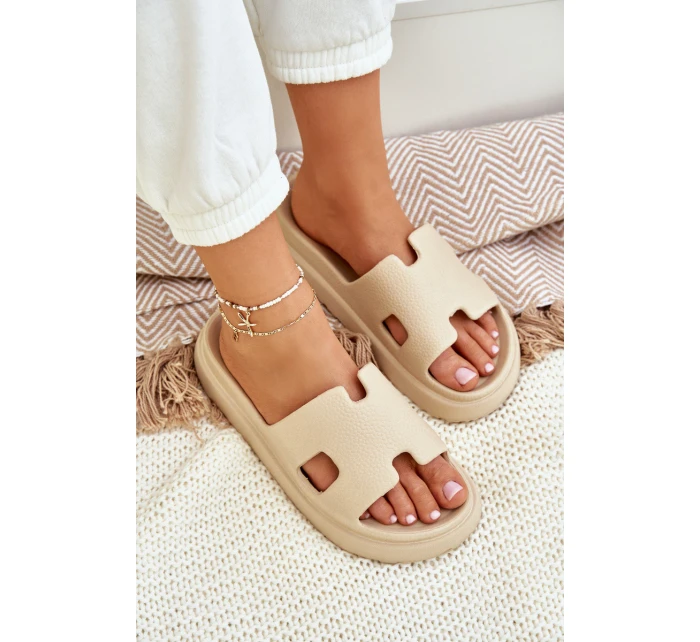 Pěnové Pantofle S Výřezem Béžové Neladith Pěnové Pantofle S Výřezem Béžové Neladith