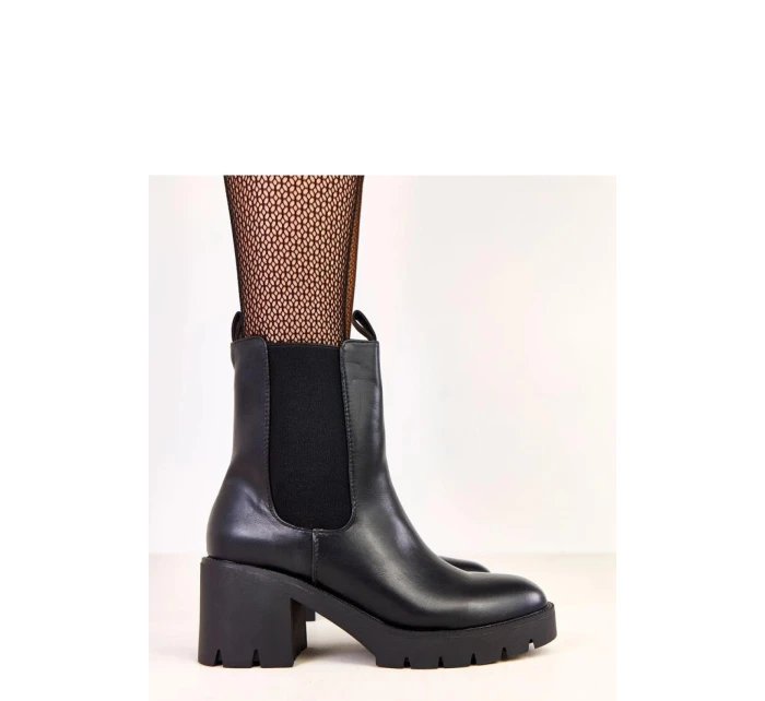 Boty na podpatku  model 219954 Solea