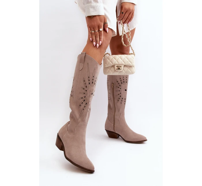 Semišové Lodičky s na Nízkém Podpatku Bežové model 21646141 - Zazoo