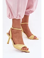 Dámské sandály na podpatku z eko kůže žluté model 22092099 - Boto