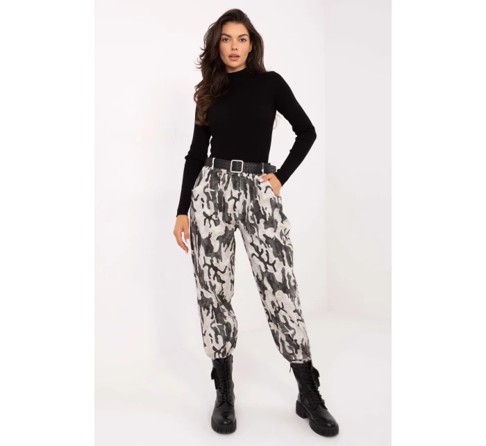 Dámské kalhoty model 218437 Italy Moda Dámské kalhoty model 218437 Italy Moda