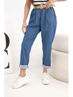 Dámské kalhoty s model 22025252 nohavicí a páskem tmavě džínové - K-Fashion