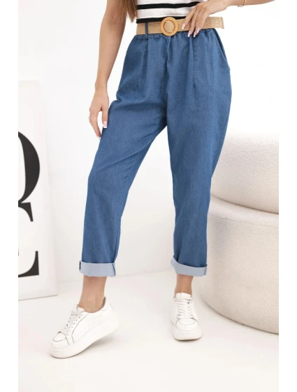Dámské kalhoty s model 22025252 nohavicí a páskem tmavě džínové - K-Fashion