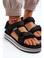 Dámské sandály na platformě Lee Cooper LCW-24-05-2753L Černé Dámské sandály na platformě Lee Cooper LCW-24-05-2753L Černé