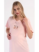 Dámská noční košile mateřská Forever with model 22405284 - Vienetta Dámská noční košile mateřská Forever with model 22405284 - Vienetta