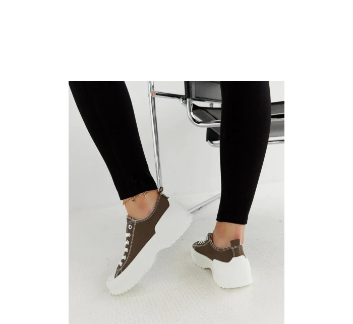 Tenisky  model 207546 Solea