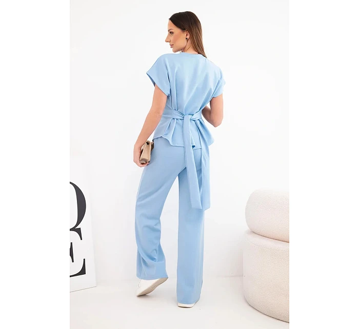 Dámský komplet z měkkého úpletu s halenkou s krátkým rukávem a širokými kalhotami modrý