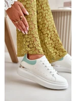 Nízké Dámské Tenisky Na Platformě Z Eko Kůže Bílo-Zelené Nevelena Nízké Dámské Tenisky Na Platformě Z Eko Kůže Bílo-Zelené Nevelena