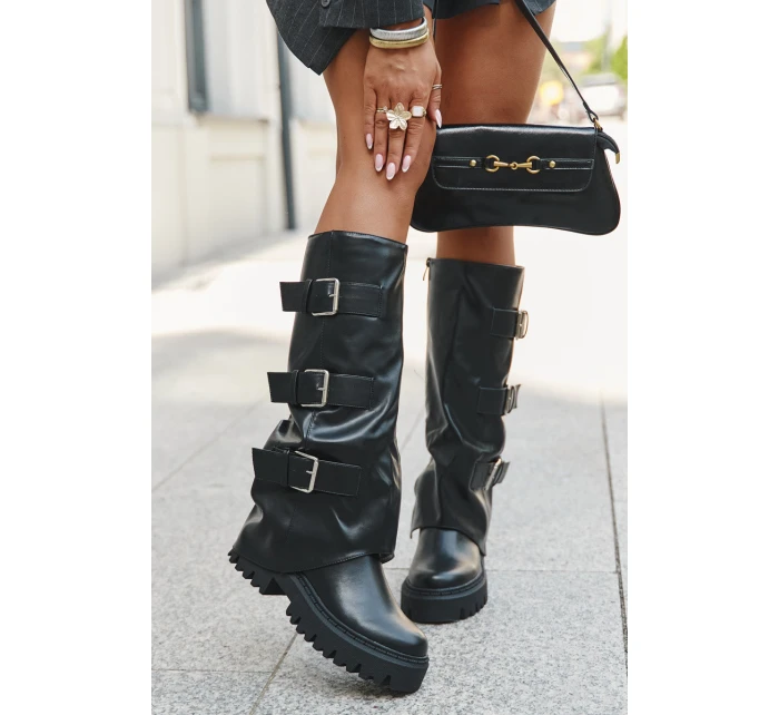 Dámské kozačky s teplou podšívkou se stříbrnými přezkami Isavine – černé