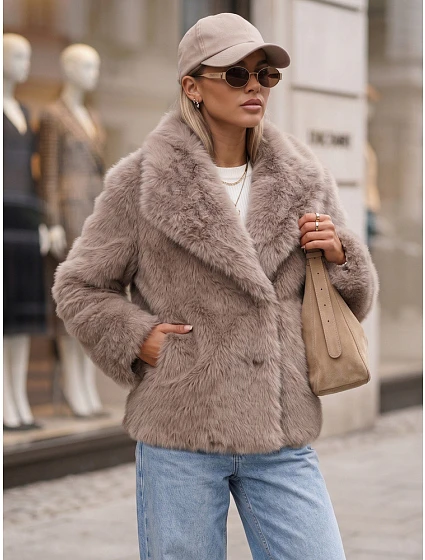 Krátká dámská kožešinová bunda s širokým límcem, béžová, FashionStreet TY5905