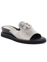 Dámské žabky na nízkém podpatku ve stříbrné barvě M.Daszynski MR2267-7